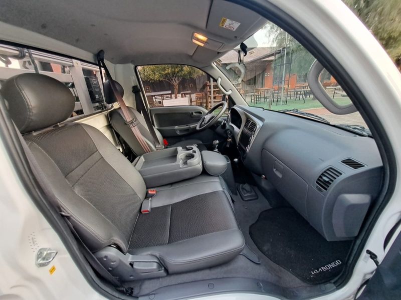 KIA Bongo K-2500 2.5 4×4 TB Diesel 2023/2024 CAMINHÕES & CAMIONETAS PASSO FUNDO / Carros no Vale