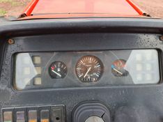 Massey Ferguson Trator 4275 MF 5275 4×4 2002/2002 CAMINHÕES & CAMIONETAS PASSO FUNDO / Carros no Vale