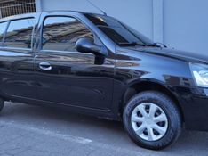 Renault CLIO 1.0 EXPRESSION 16V FLEX 4P MANUAL 2013/2014 CAMINHÕES & CAMIONETAS PASSO FUNDO / Carros no Vale
