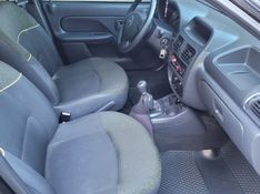 Renault CLIO 1.0 EXPRESSION 16V FLEX 4P MANUAL 2013/2014 CAMINHÕES & CAMIONETAS PASSO FUNDO / Carros no Vale