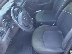 Renault CLIO 1.0 EXPRESSION 16V FLEX 4P MANUAL 2013/2014 CAMINHÕES & CAMIONETAS PASSO FUNDO / Carros no Vale