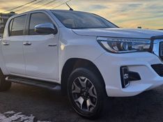 Toyota HILUX 2.8 SRX 4X4 CD 16V DIESEL 4P AUTOMÁTICO 2018/2019 CAMINHÕES & CAMIONETAS PASSO FUNDO / Carros no Vale