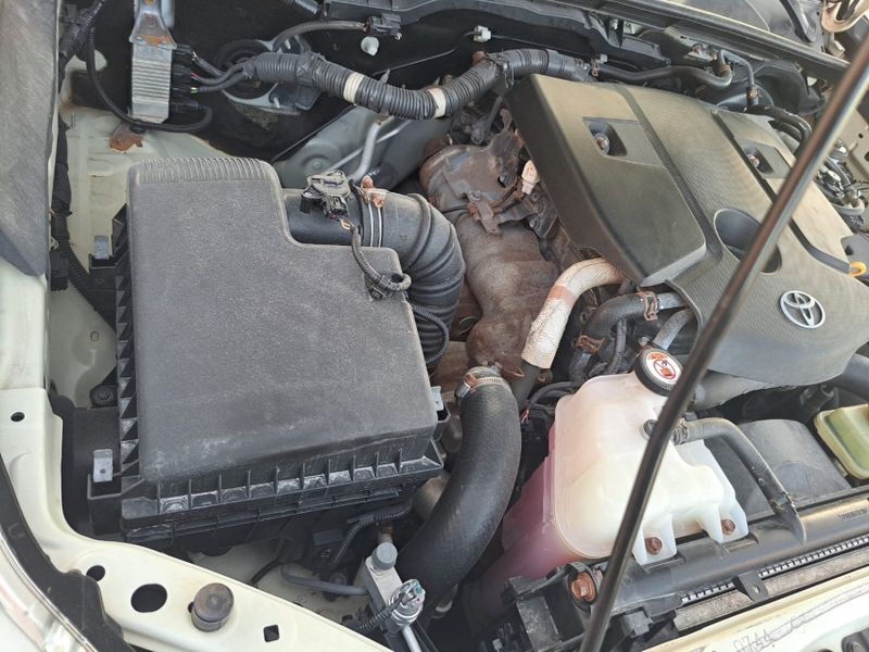 Toyota HILUX 2.8 SRX 4X4 CD 16V DIESEL 4P AUTOMÁTICO 2018/2019 CAMINHÕES & CAMIONETAS PASSO FUNDO / Carros no Vale