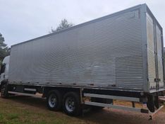 Volkswagen 24-280 CRM 6X2 24-280 E Constel 6×2 Baú 2017/2018 CAMINHÕES & CAMIONETAS PASSO FUNDO / Carros no Vale