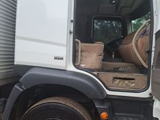 Volkswagen 24-280 CRM 6X2 24-280 E Constel 6×2 Baú 2017/2018 CAMINHÕES & CAMIONETAS PASSO FUNDO / Carros no Vale