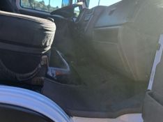Volkswagen 8-160 VW 8-160 E Delivery 2p Chassi 2017/2018 CAMINHÕES & CAMIONETAS PASSO FUNDO / Carros no Vale
