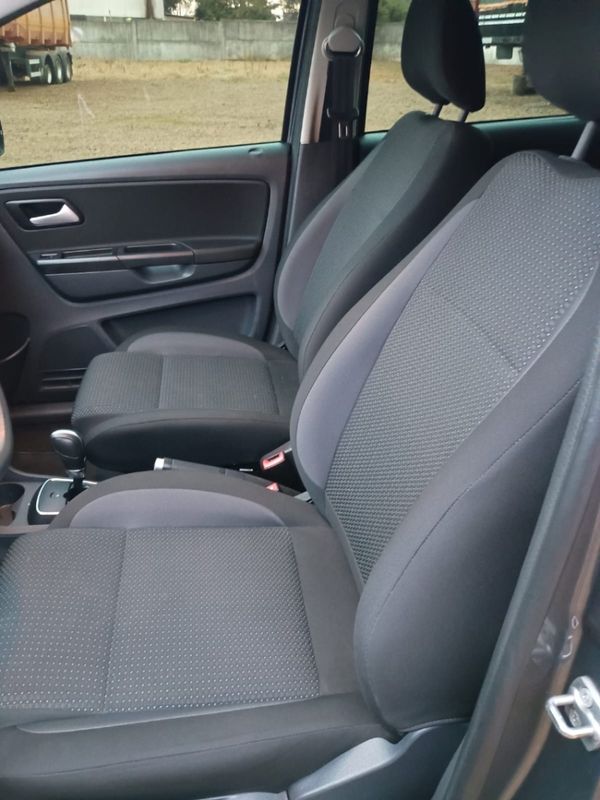 Volkswagen FOX 1.6 MSI TOTAL FLEX CONNECT 4P I-MOTION 2019/2019 CAMINHÕES & CAMIONETAS PASSO FUNDO / Carros no Vale