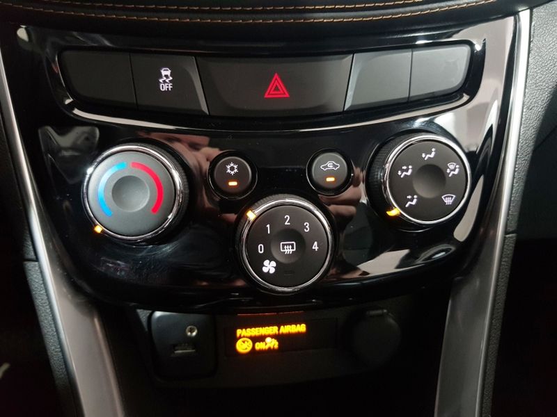 Chevrolet TRACKER 1.4 16V TURBO FLEX PREMIER AUTOMÁTICO 2018/2018 ADVANT AUTOMÓVEIS CAXIAS DO SUL / Carros no Vale