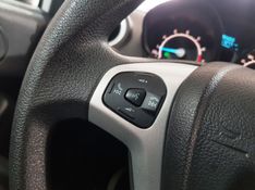 Ford FIESTA 1.6 TI-VCT FLEX SEL POWERSHIFT 2018/2018 ADVANT AUTOMÓVEIS CAXIAS DO SUL / Carros no Vale