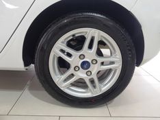 Ford FIESTA 1.6 TI-VCT FLEX SEL POWERSHIFT 2018/2018 ADVANT AUTOMÓVEIS CAXIAS DO SUL / Carros no Vale