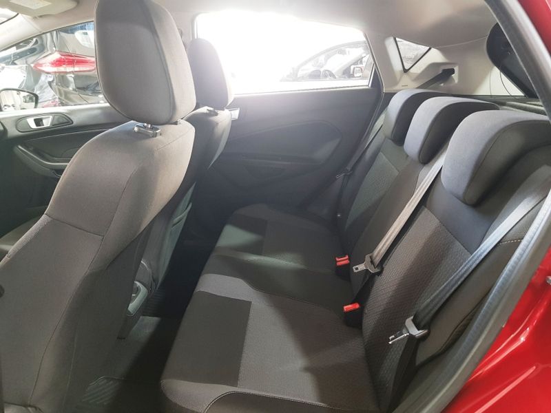 Ford FIESTA 1.6 TI-VCT FLEX SEL POWERSHIFT 2018/2018 ADVANT AUTOMÓVEIS CAXIAS DO SUL / Carros no Vale