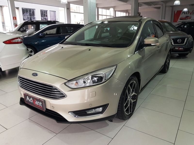 Ford FOCUS 2.0 TITANIUM PLUS 16V FLEX 4P POWERSHIFT 2015/2016 ADVANT AUTOMÓVEIS CAXIAS DO SUL / Carros no Vale
