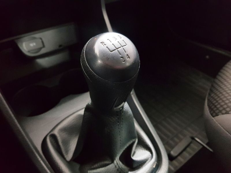 Volkswagen SAVEIRO 1.6 MSI ROBUST CD 8V FLEX 2P MANUAL 2020/2021 ADVANT AUTOMÓVEIS CAXIAS DO SUL / Carros no Vale