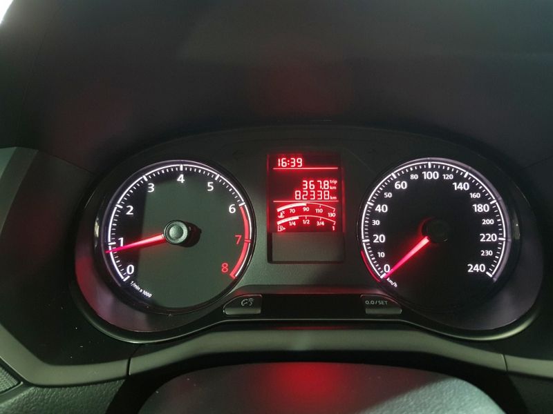 Volkswagen SAVEIRO 1.6 MSI ROBUST CD 8V FLEX 2P MANUAL 2020/2021 ADVANT AUTOMÓVEIS CAXIAS DO SUL / Carros no Vale