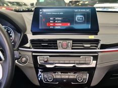 BMW X1 2.0 16V TURBO ACTIVEFLEX SDRIVE20I X-LINE 4P AUTOMÁTICO 2021/2022 CARRO DEZ NOVO HAMBURGO / Carros no Vale
