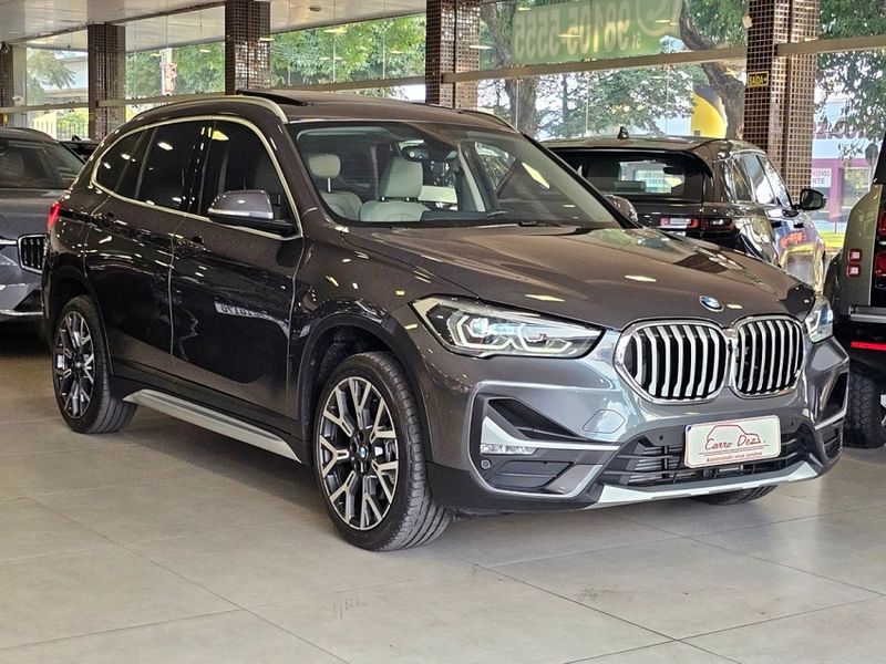 BMW X1 2.0 16V TURBO ACTIVEFLEX SDRIVE20I X-LINE PLUS 4P AUTOMÁTICO 2022/2022 CARRO DEZ NOVO HAMBURGO / Carros no Vale