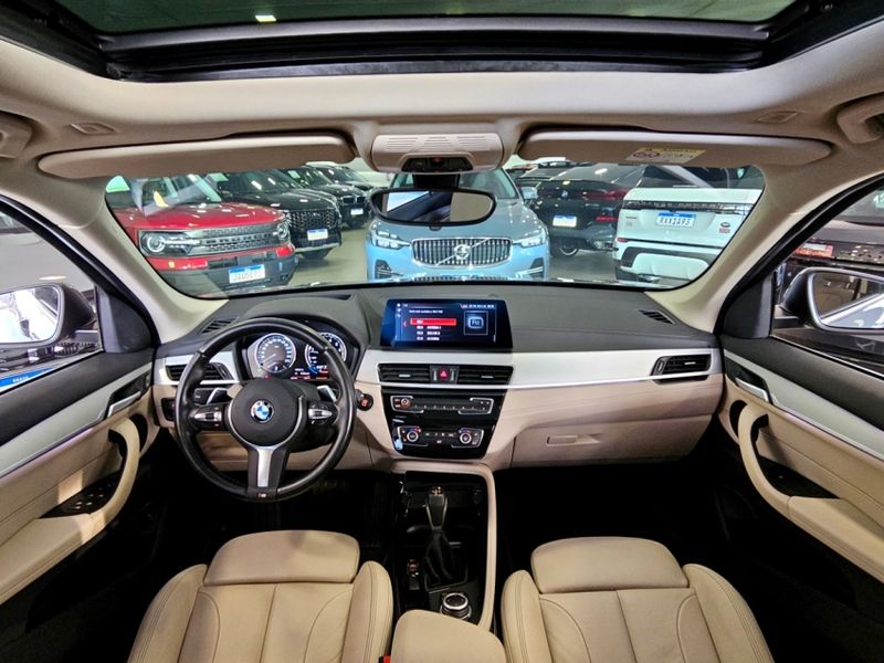 BMW X1 2.0 16V TURBO ACTIVEFLEX SDRIVE20I X-LINE PLUS 4P AUTOMÁTICO 2022/2022 CARRO DEZ NOVO HAMBURGO / Carros no Vale