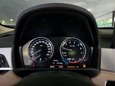 BMW X1 2.0 16V TURBO ACTIVEFLEX SDRIVE20I X-LINE PLUS 4P AUTOMÁTICO 2022/2022 CARRO DEZ NOVO HAMBURGO / Carros no Vale