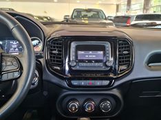 Fiat TORO 1.8 16V EVO FLEX FREEDOM AT6 2017/2018 CARRO DEZ NOVO HAMBURGO / Carros no Vale