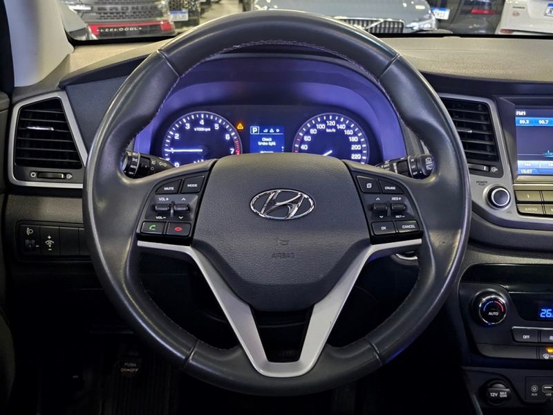 Hyundai TUCSON 1.6 16V T-GDI GASOLINA GLS ECOSHIFT 2017/2018 CARRO DEZ NOVO HAMBURGO / Carros no Vale