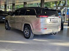 JEEP COMMANDER 2.0 TD380 TURBO DIESEL OVERLAND AT9 2021/2022 CARRO DEZ NOVO HAMBURGO / Carros no Vale