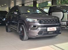 JEEP COMPASS 2.0 HURRICANE 4 TURBO GASOLINA BLACKHAWK AT9 2024/2025 CARRO DEZ NOVO HAMBURGO / Carros no Vale