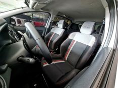 Renault SANDERO 2.0 16V HI-FLEX RS MANUAL 2016/2017 CARRO DEZ NOVO HAMBURGO / Carros no Vale