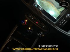Chevrolet ONIX 1.4 MPFI ACTIV 8V FLEX 4P AUTOMÁTICO 2018/2019 CARRO AUTOMARCAS CAXIAS DO SUL / Carros no Vale