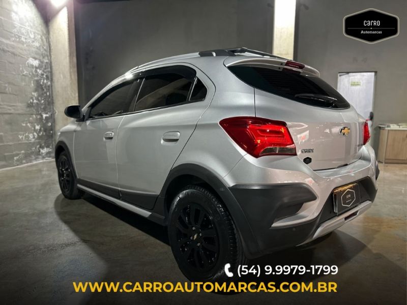 Chevrolet ONIX 1.4 MPFI ACTIV 8V FLEX 4P AUTOMÁTICO 2018/2019 CARRO AUTOMARCAS CAXIAS DO SUL / Carros no Vale