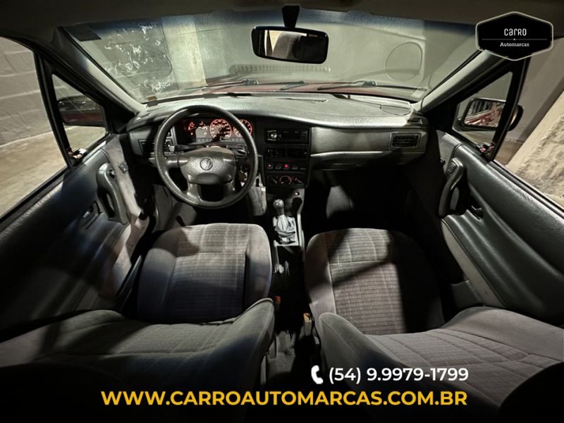 Volkswagen SANTANA 2.0 MI 8V GASOLINA 4P MANUAL 1996/1997 CARRO AUTOMARCAS CAXIAS DO SUL / Carros no Vale