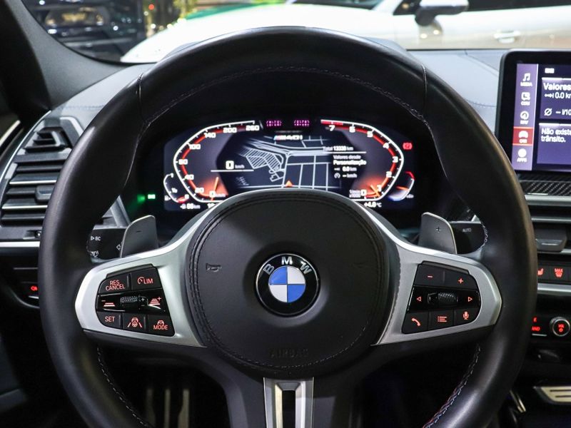 BMW X4 3.0 TWINPOWER GASOLINA M40I STEPTRONIC 2023/2024 VIA BELLA VEÍCULOS ESPECIAIS CAXIAS DO SUL / Carros no Vale