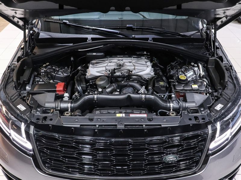 Land Rover RANGE ROVER VELAR 5.0 V8 P550 GASOLINA SVAUTOBIOGRAPHY DYNAMIC EDITION AUTOMÁTICO 2020/2020 VIA BELLA VEÍCULOS ESPECIAIS CAXIAS DO SUL / Carros no Vale