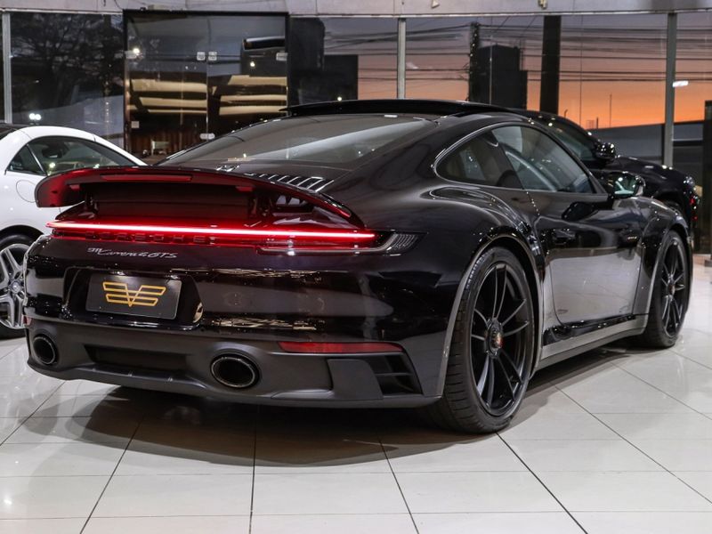 Porsche 911 3.0 24V H6 GASOLINA CARRERA 4 GTS PDK 2024/2024 VIA BELLA VEÍCULOS ESPECIAIS CAXIAS DO SUL / Carros no Vale