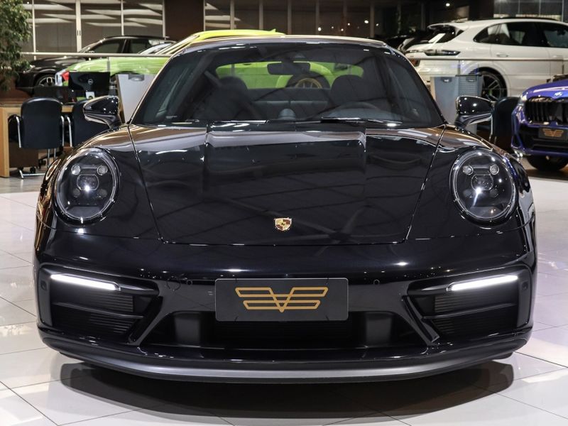Porsche 911 3.0 24V H6 GASOLINA CARRERA 4 GTS PDK 2024/2024 VIA BELLA VEÍCULOS ESPECIAIS CAXIAS DO SUL / Carros no Vale