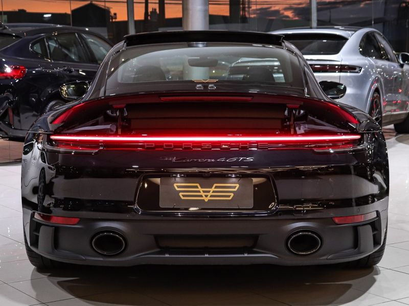 Porsche 911 3.0 24V H6 GASOLINA CARRERA 4 GTS PDK 2024/2024 VIA BELLA VEÍCULOS ESPECIAIS CAXIAS DO SUL / Carros no Vale
