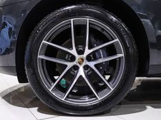 Porsche MACAN 2.0 TURBO GASOLINA PDK 2024/2025 VIA BELLA VEÍCULOS ESPECIAIS CAXIAS DO SUL / Carros no Vale
