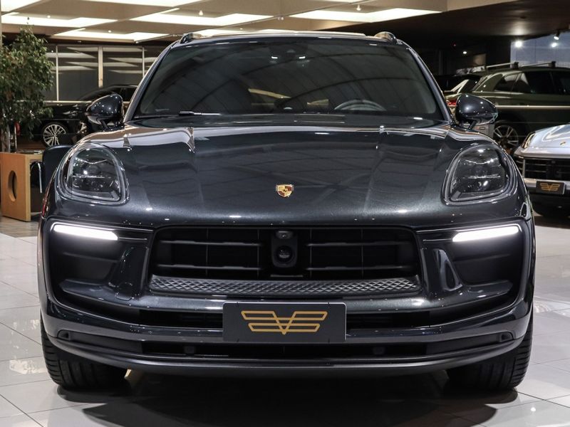 Porsche MACAN 2.0 TURBO GASOLINA PDK 2024/2025 VIA BELLA VEÍCULOS ESPECIAIS CAXIAS DO SUL / Carros no Vale