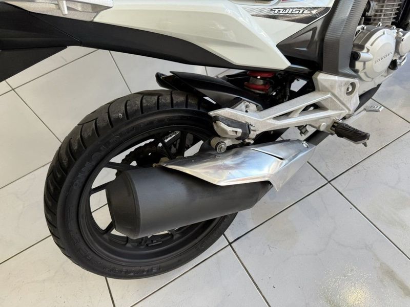 Honda Motos CB 250F TWISTER 2017 SÓ MOTOS E AUTOMÓVEIS SANTA CRUZ DO SUL / Carros no Vale