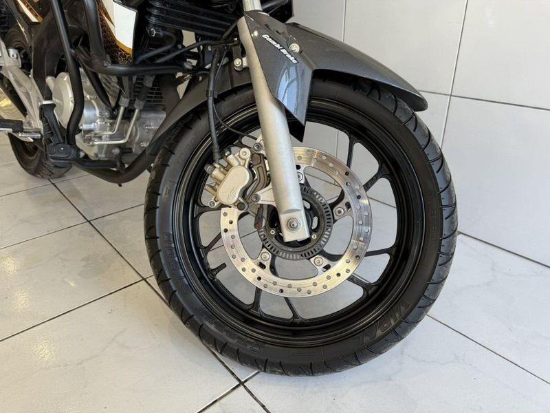 Honda Motos CB 250F TWISTER ABS 2020 SÓ MOTOS E AUTOMÓVEIS SANTA CRUZ DO SUL / Carros no Vale