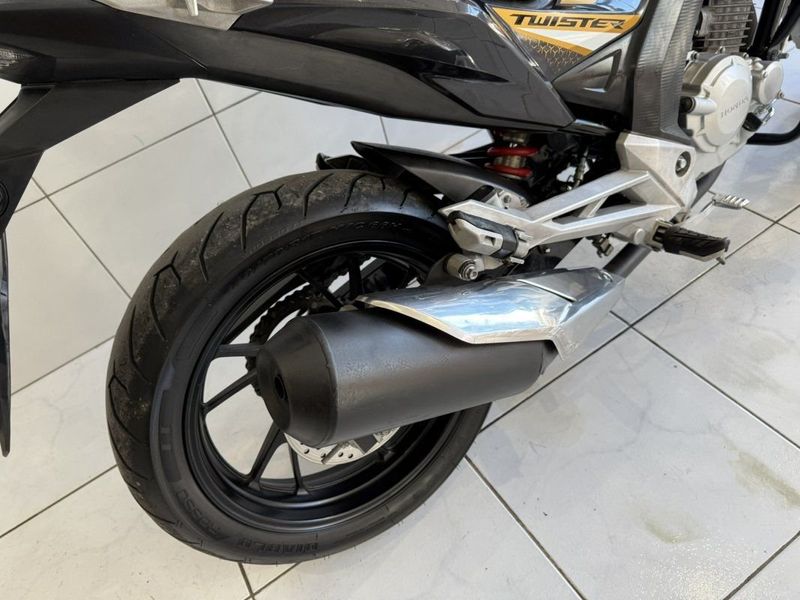 Honda Motos CB 250F TWISTER ABS 2020 SÓ MOTOS E AUTOMÓVEIS SANTA CRUZ DO SUL / Carros no Vale