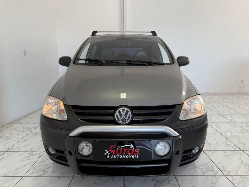 VOLKSWAGEN CROSSFOX 1.6 2005 SÓ MOTOS E AUTOMÓVEIS SANTA CRUZ DO SUL / Carros no Vale