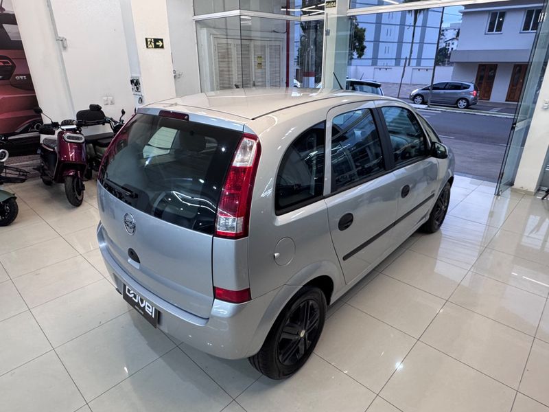 Chevrolet Meriva Maxx 2004/2005 COVEL VEICULOS ENCANTADO / Carros no Vale