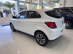 Chevrolet Onix 1.4 Ltz 2015/2016 COVEL VEICULOS ENCANTADO / Carros no Vale