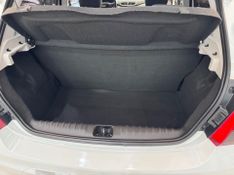 Chevrolet Onix 1.4 Ltz 2015/2016 COVEL VEICULOS ENCANTADO / Carros no Vale