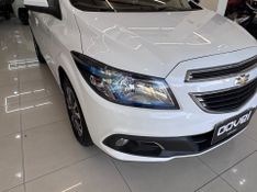 Chevrolet Onix 1.4 Ltz 2015/2016 COVEL VEICULOS ENCANTADO / Carros no Vale