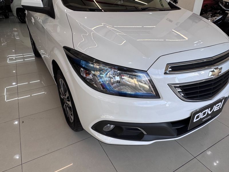 Chevrolet Onix 1.4 Ltz 2015/2016 COVEL VEICULOS ENCANTADO / Carros no Vale