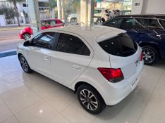 Chevrolet Onix 1.4 Ltz 2015/2016 COVEL VEICULOS ENCANTADO / Carros no Vale