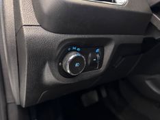 Chevrolet Onix 1.4 Ltz 2015/2016 COVEL VEICULOS ENCANTADO / Carros no Vale