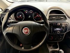 Fiat Punto Attractive Italia 1.4 2012/2013 COVEL VEICULOS ENCANTADO / Carros no Vale
