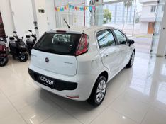 Fiat Punto Attractive Italia 1.4 2012/2013 COVEL VEICULOS ENCANTADO / Carros no Vale